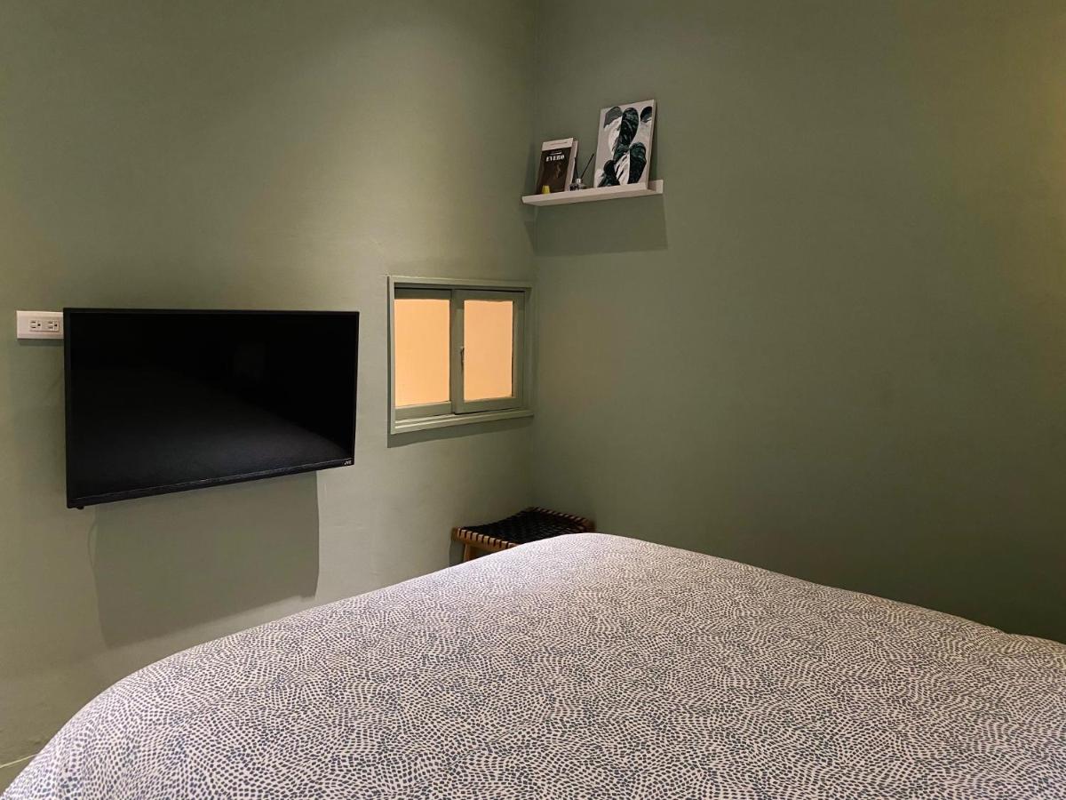 安平言寓包棟旅宿 Ian Apt Tainan Luaran gambar